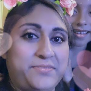 Meet your Posher, Juana